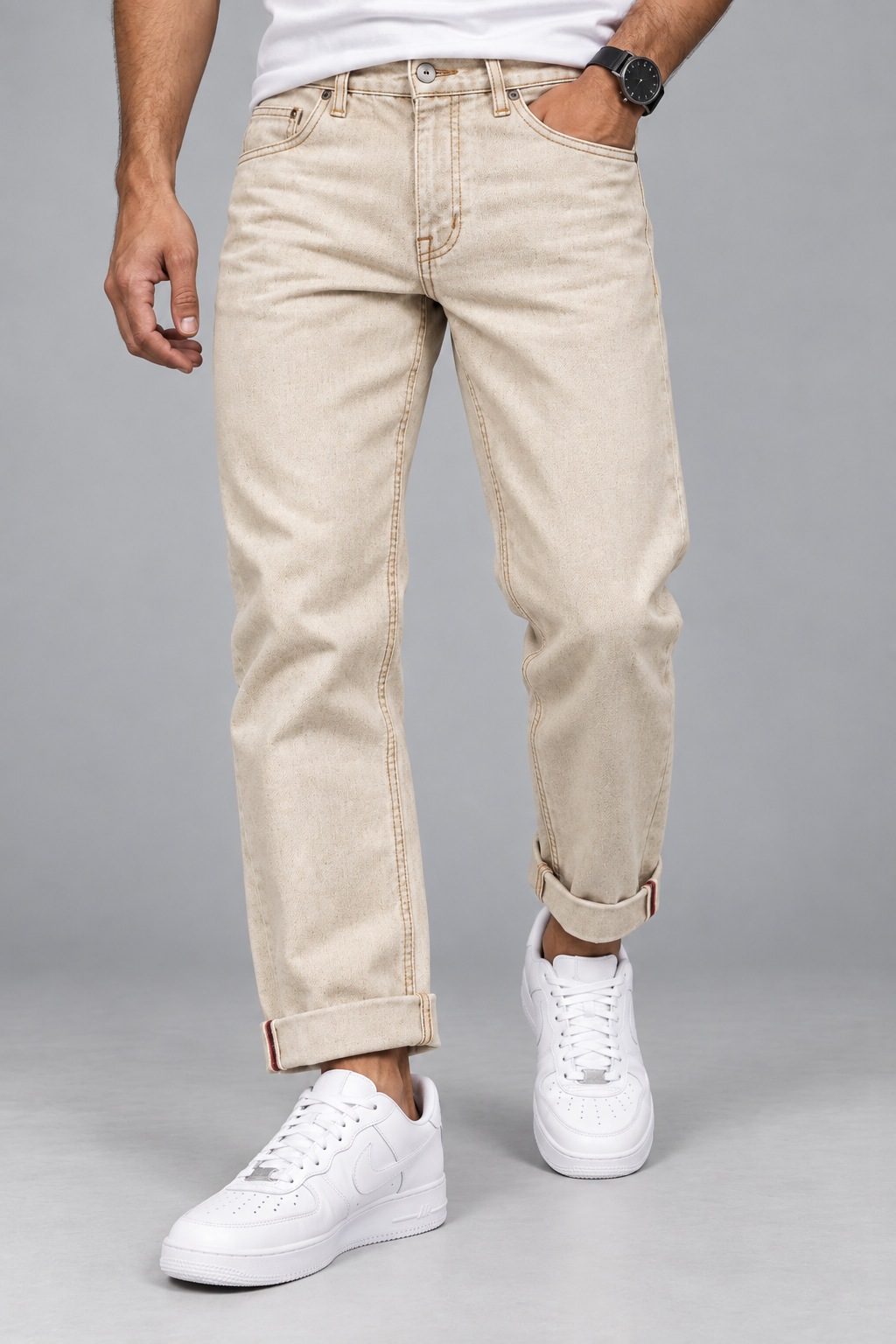 Tapered Cropped Jeans